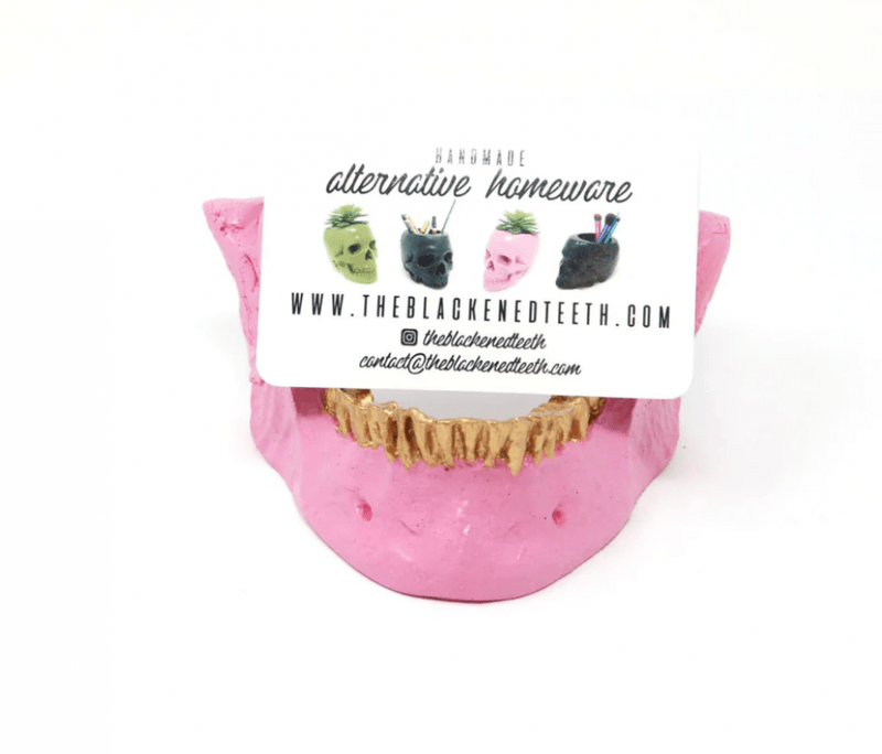 Jaw Card Holder