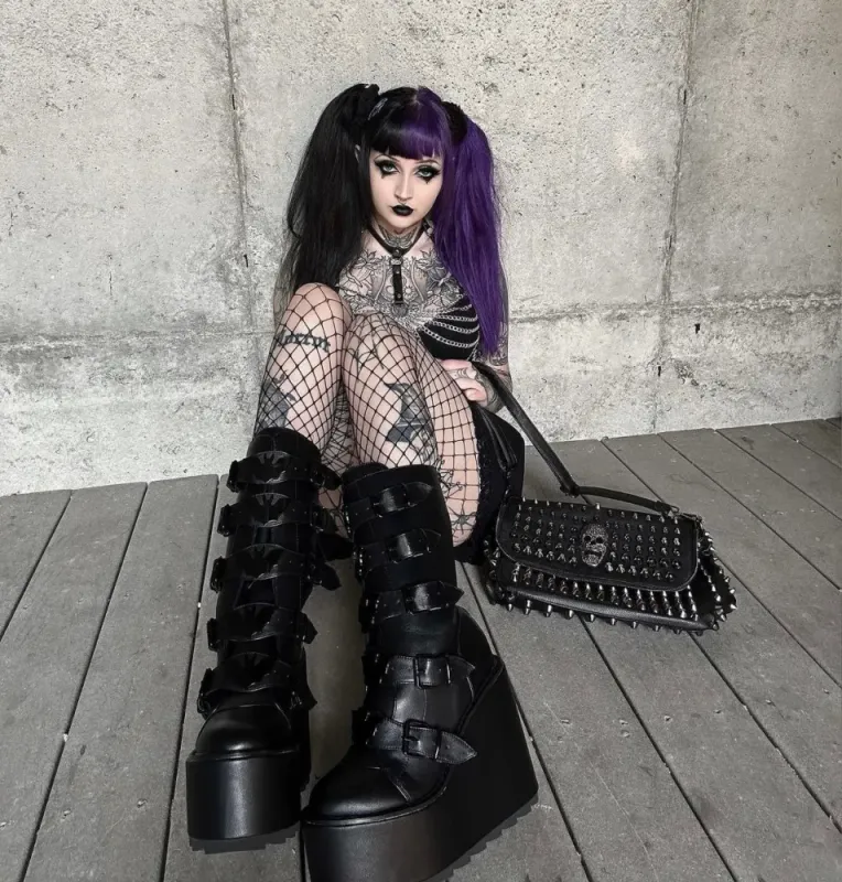 Dune Bat Blackout Platforms