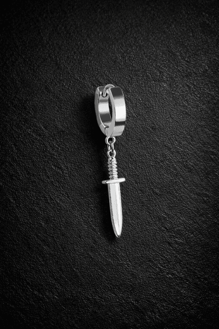 Huvudbild Hoop Earring Dagger 
